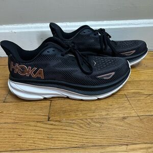 Hoka Clifton 9 Athletic Running Sneakers- Black Rose Gold - Size 8